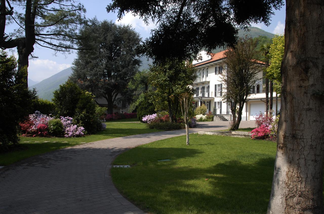 B&B Le Camelie Domodossola Exterior foto